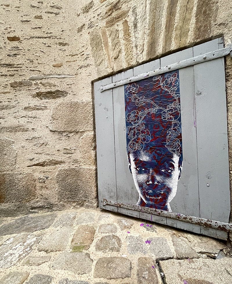 Street Art : painting / original acrylic on paper - Nantes, France / september 2021