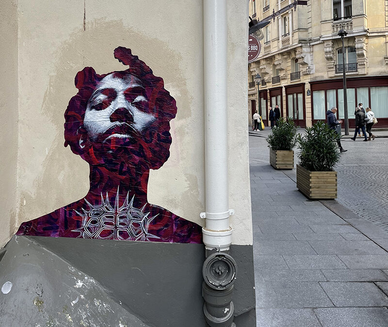 Portrait de Lena au plastron animal / Paris, France