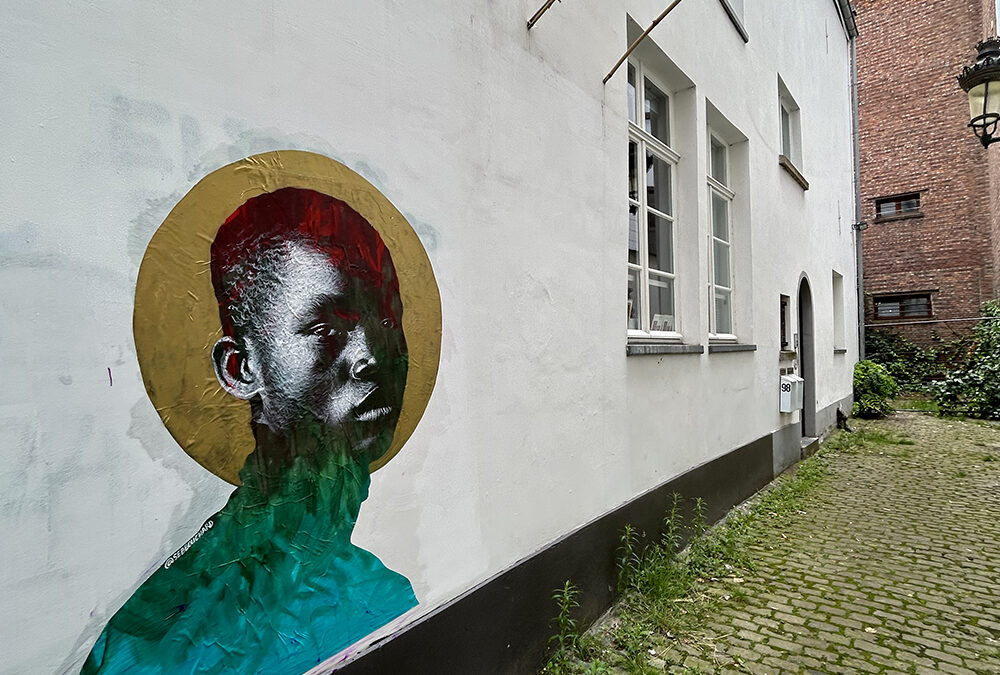 Na Lua, portrait africain auréolé | Bruxelles, Belgique – 2024