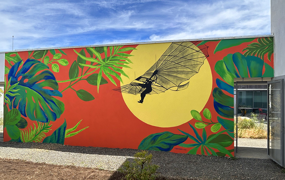 Tropical Flight / Hôpital G. Daumézon, Bouguenais, France – 2026
